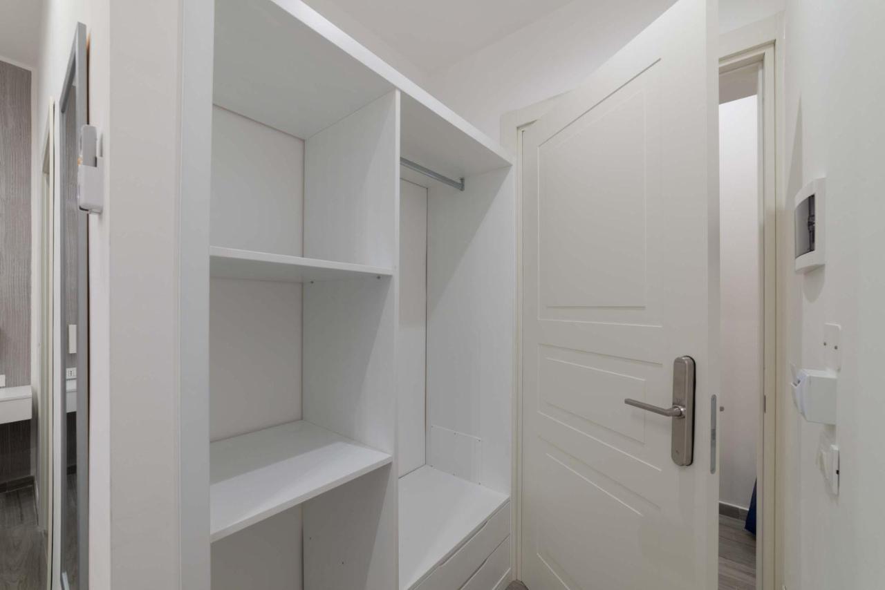 Blanc Rooms Palermo Bagian luar foto