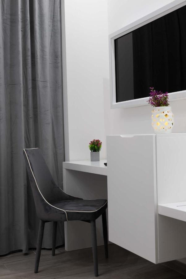 Blanc Rooms Palermo Bagian luar foto