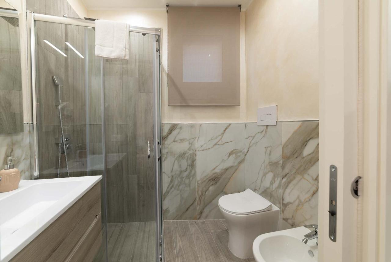 Blanc Rooms Palermo Bagian luar foto