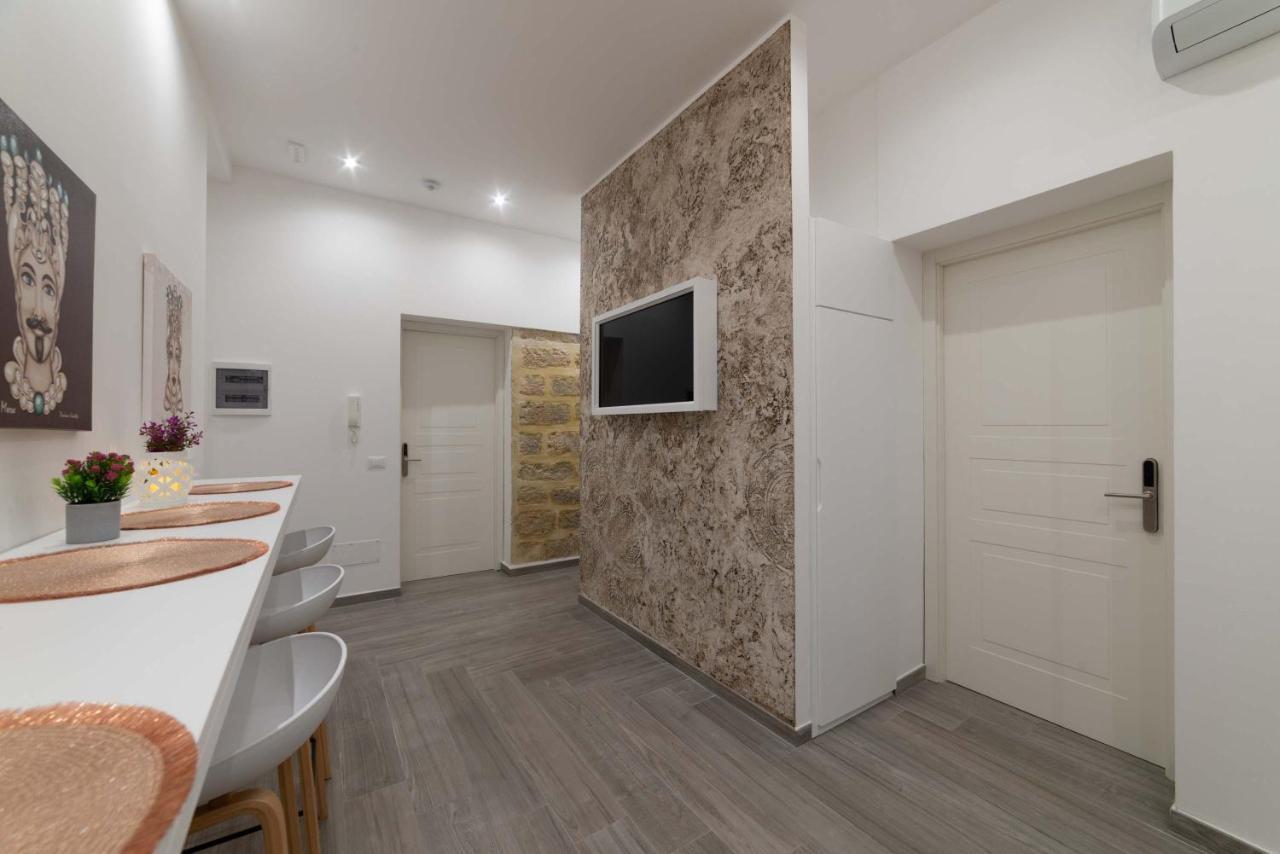Blanc Rooms Palermo Bagian luar foto
